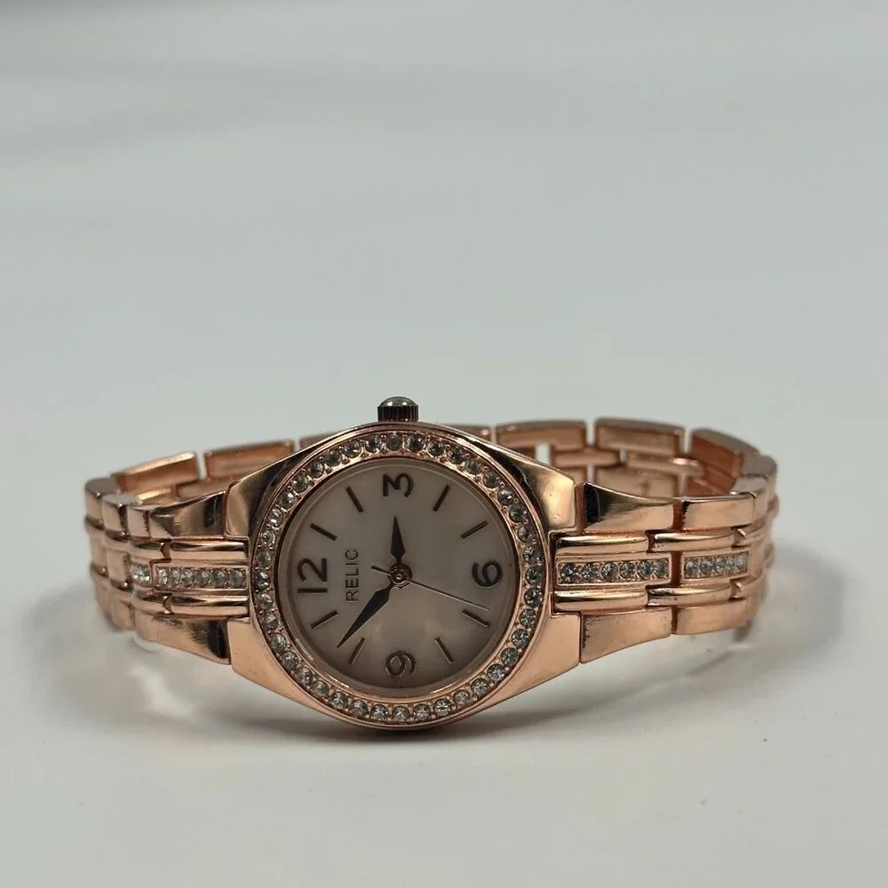 Relic Watch Women Rose Gold Tone Crystal Bezel 26MM Round New Battery 7 Inch